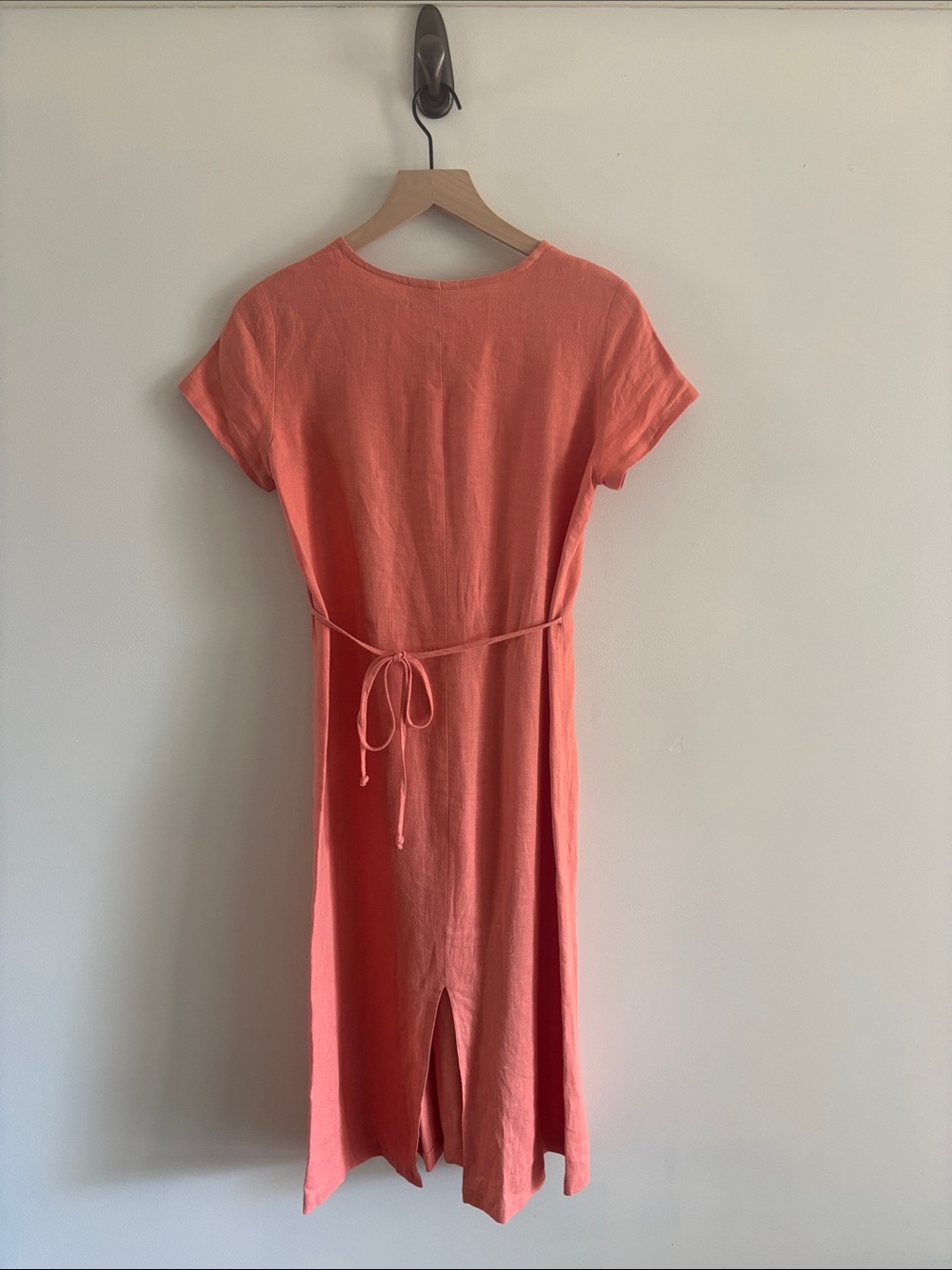 Coldwater Creek • 100% linen Coral Midi Dress with metal accent - Picture 3 of 4